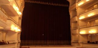 Al “Lembo” arriva “Benvenuti in Casa Esposito” con la regia di Alessandro Siani