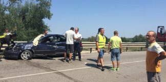 Auto contro tir sulla Canosa-Lavello: due feriti, uno è grave