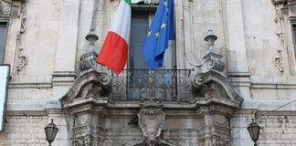 Fase 2, incontro Prefetto Bat-Sindaci: «Nessun assembramento sarà tollerato»