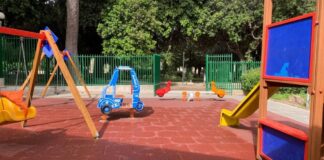 Nuove giostrine installate nell’area ludica della Villa Comunale