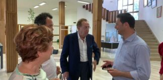 Michele Mirabella in visita nella nuova sede del Centro Servizi Culturali di Canosa
