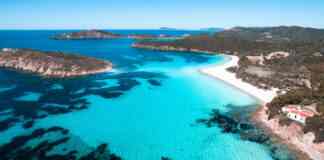 Covid, tampone obbligatorio per chi rientra in Puglia dalla Sardegna