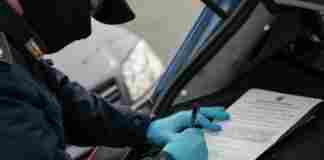 Covid, ritorna l’autocertificazione: ecco il nuovo modulo per gli spostamenti