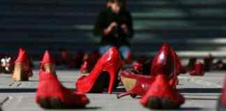 Giornata contro la violenza sulle donne, corteo dell’associazione Radici a Canosa il 25 novembre