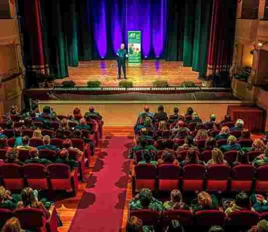 A Natale regala il Teatro! Possibile acquistare biglietti ridottissimi al “Lembo” di Canosa