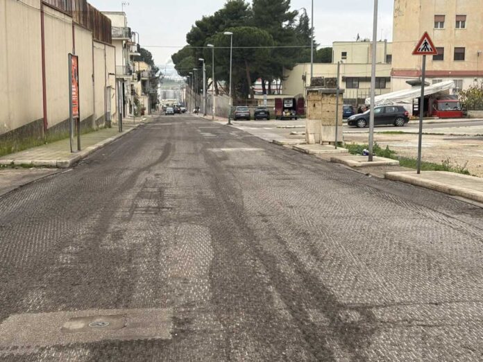 Rifacimento manto stradale