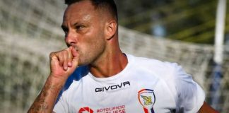 Eccellenza, il Canosa espugna Mola di Bari e resta in scia dello Squinzano